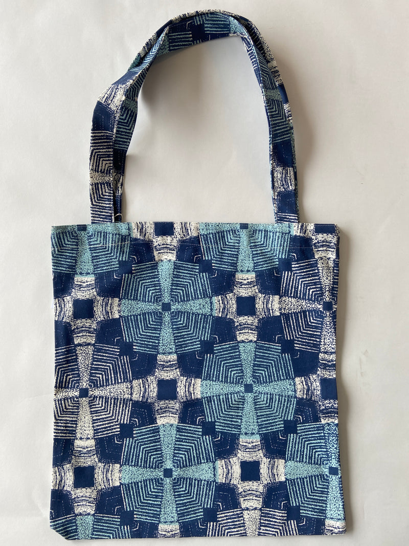 Sale - tote - tribal